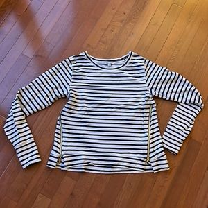 Stella and Dot zip pullover
